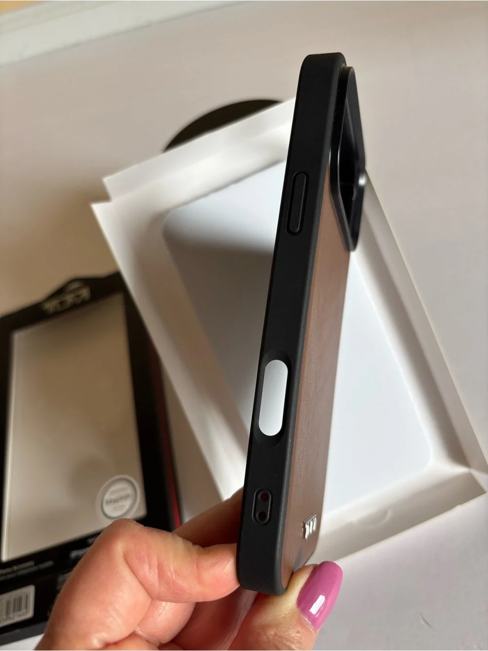 Tumi Leather Protective Case For iPhone 17 Pro Max